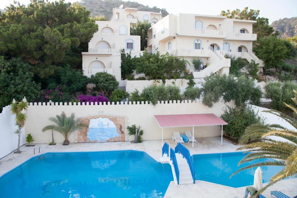 Achlia Hotel Buitenkant foto
